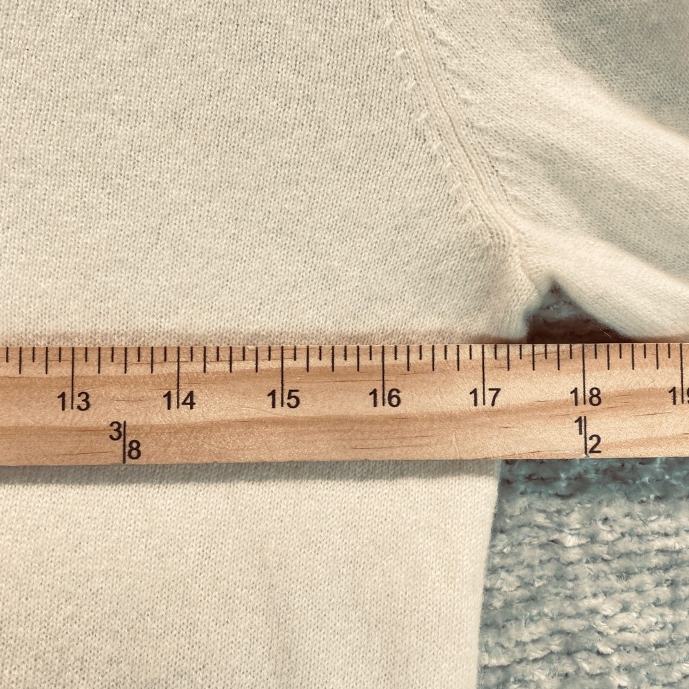 Quince 100% Cashmere V Neck Sweater Cream Size S see photos - Picture 5 of 7